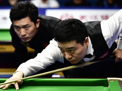 Chang Bingyu Takes Narrow Lead Over Zhao Xintong in Wuhan Open Final UAE Cue Sports